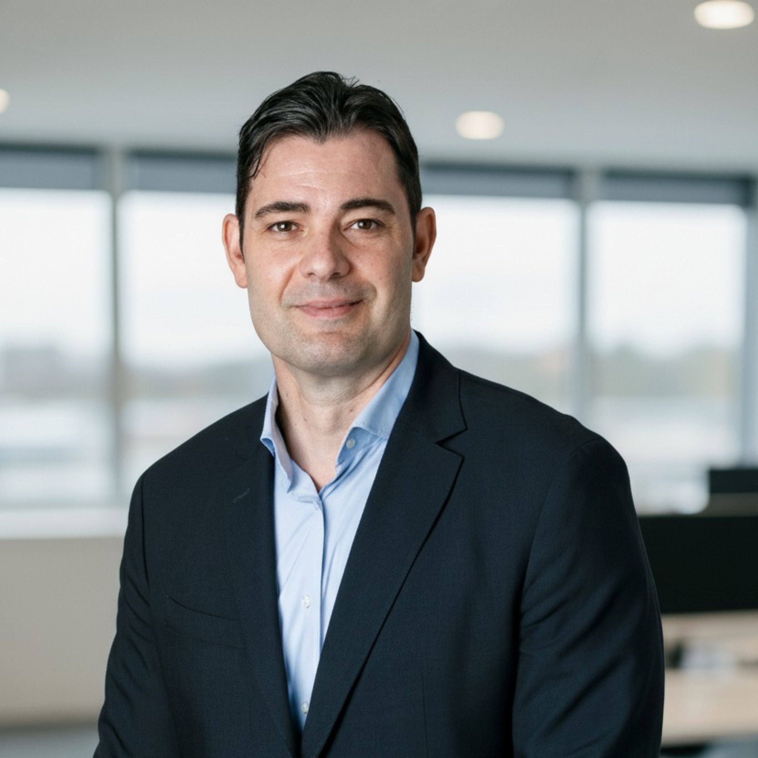 Dr. Manel  Valcarce