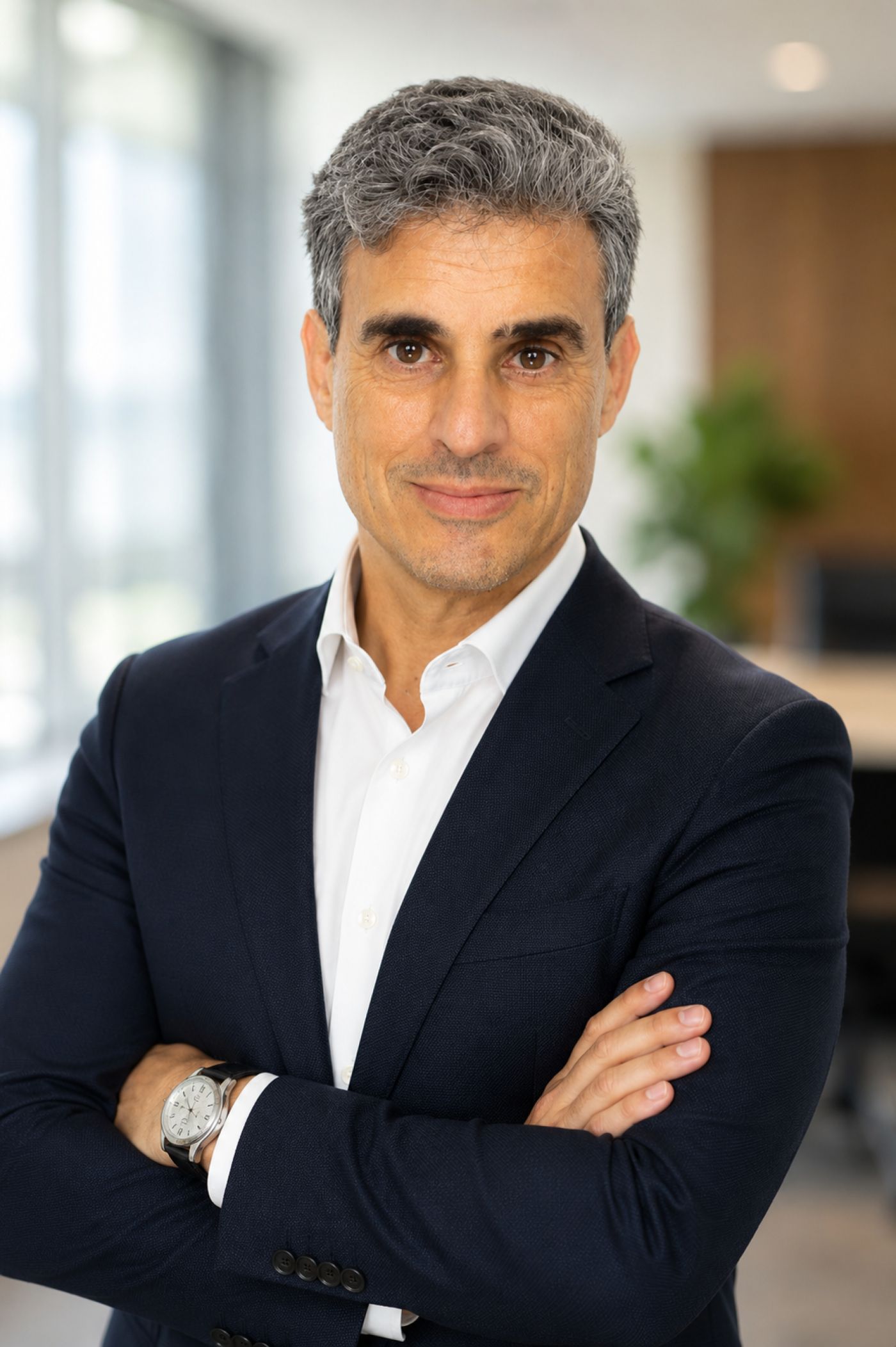 Dr. Juan Manuel  Rovira